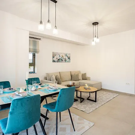 Artemis Sky - Sea Escape With Mountain View