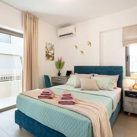 Artemis Sky - Sea Escape With Mountain View Kalamata